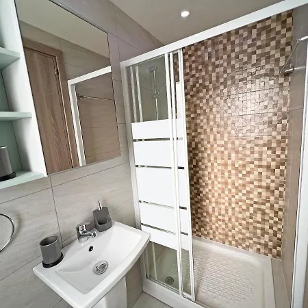 Albert's St. Lazarus 401 Lárnaka