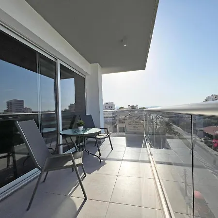 Albert's St. Lazarus 401 Lárnaka