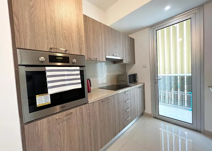 Daire Albert's St. Lazarus 401