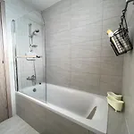 Apartment Albert's St. Lazarus 401