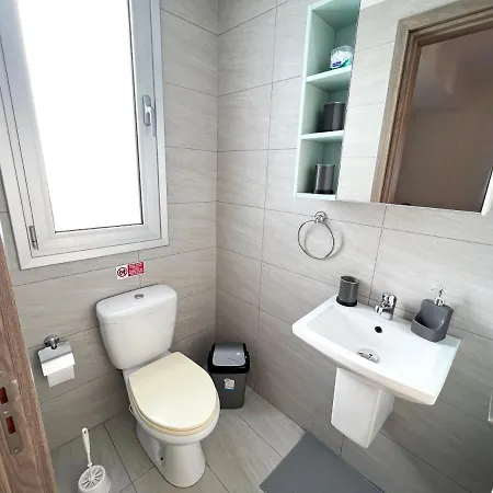 Albert's St. Lazarus 401 Lárnaca